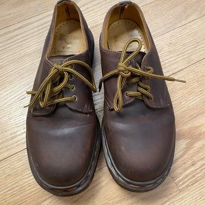 Doc Martens women’s 7/7.5 US/men’s 6/6.5 fit US